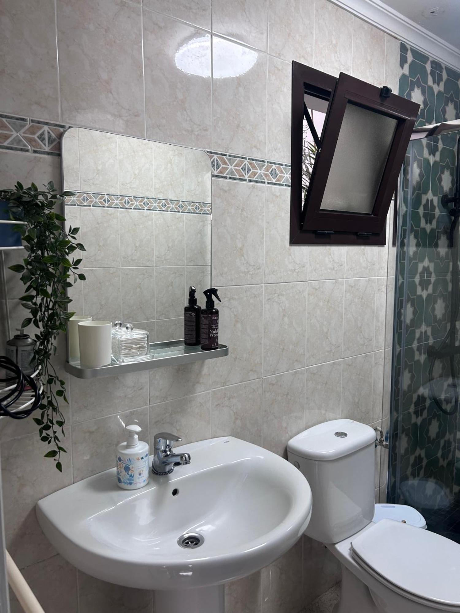 La Buganvilla Rooms Arrecife  Zewnętrze zdjęcie